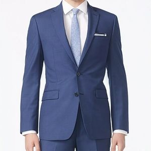 NWOT Mens Calvin Klein slim fit Navy blazer.